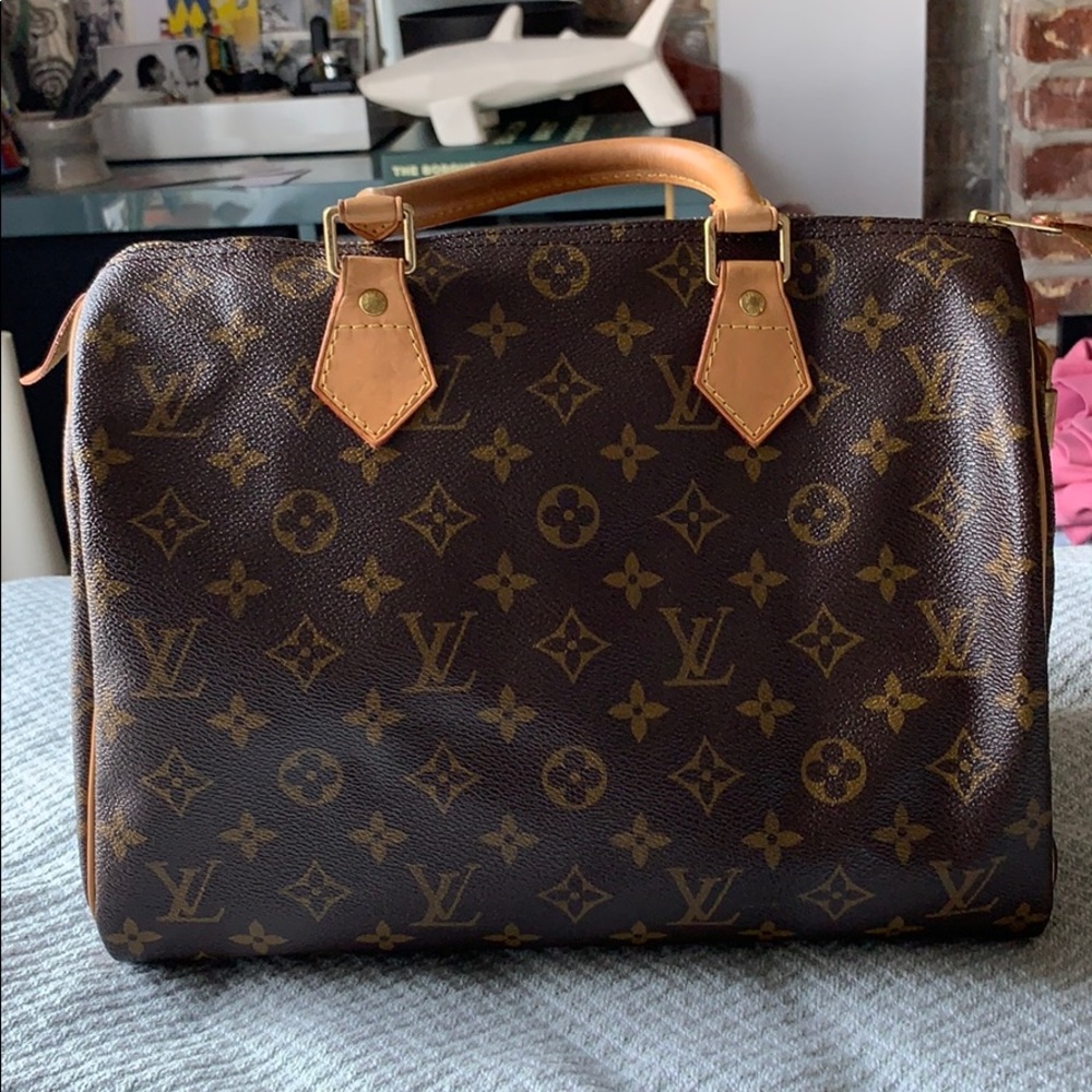 Louis Vuitton Speedy 30